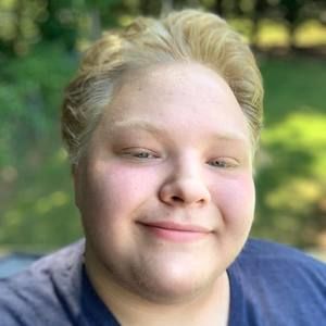 Meet your Posher, Aaron